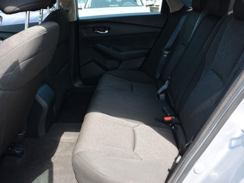 Used 2023 Honda Accord EX image 14