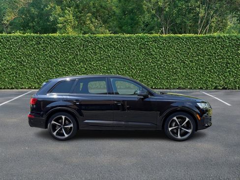Used 2019 Audi Q7 3.0T Premium Plus AWD/4WD image 2