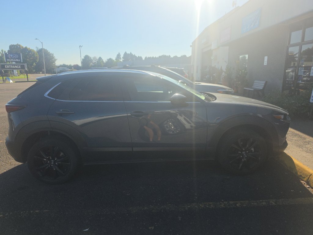 Used 2022 MAZDA CX-30 AWD 2.5 S w/ Preferred Package image 2