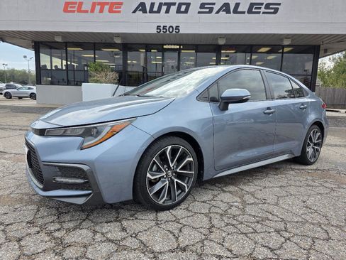 Used 2020 Toyota Corolla SE image 1
