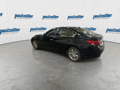 Used 2017 INFINITI Q50 3.0t Premium w/ 3.0T Premium Plus Package AWD/4WD image 8