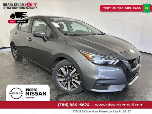 Used 2022 Nissan Versa SV w/ Trunk Package image 1