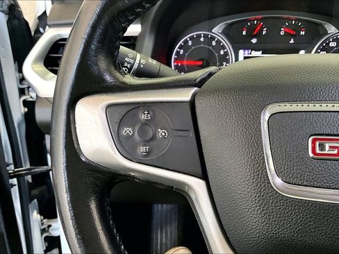 Used 2019 GMC Acadia SLT AWD/4WD image 11