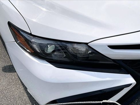 Used 2023 Toyota Camry SE w/ Convenience Package FWD image 33