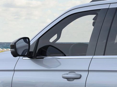 New 2025 Ford Expedition Active image 20