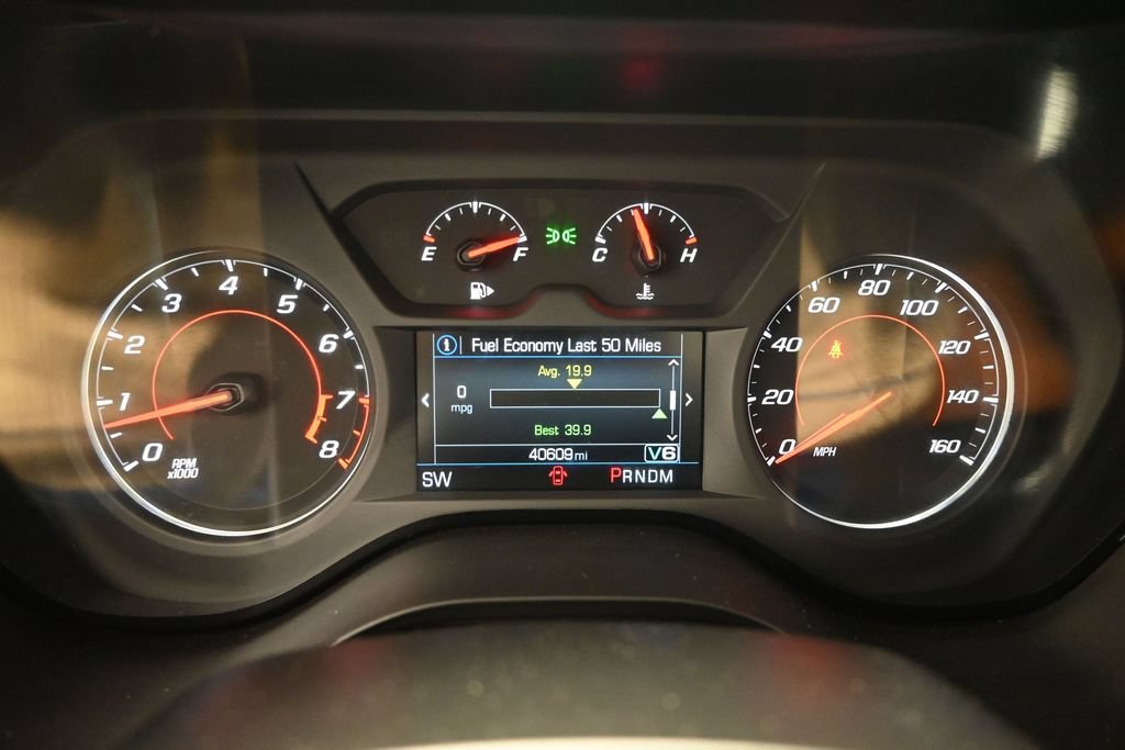 Used 2020 Chevrolet Camaro LT w/ Technology Package RWD image 22
