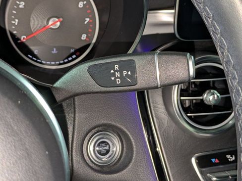 Certified 2022 Mercedes-Benz GLC 300 image 12