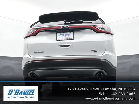 Used 2017 Ford Edge SEL AWD/4WD image 11
