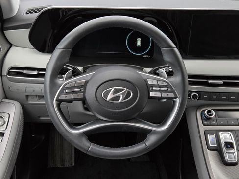 Used 2024 Hyundai Palisade SEL w/ Premium Package FWD image 14