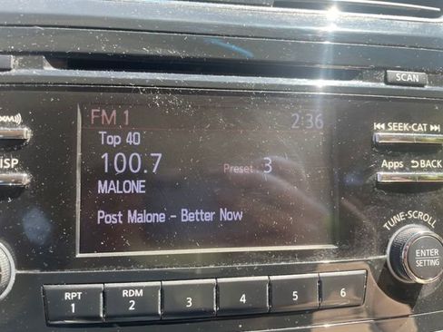 Used 2014 Nissan Altima 2.5 SV FWD image 15