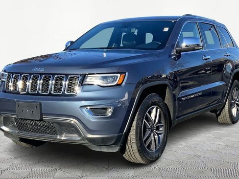 Used 2020 Jeep Grand Cherokee Limited w/ Premium Lighting Group image 3