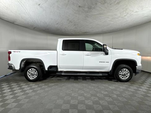 Certified 2025 Chevrolet Silverado 2500 LT w/ Convenience Package AWD/4WD image 4