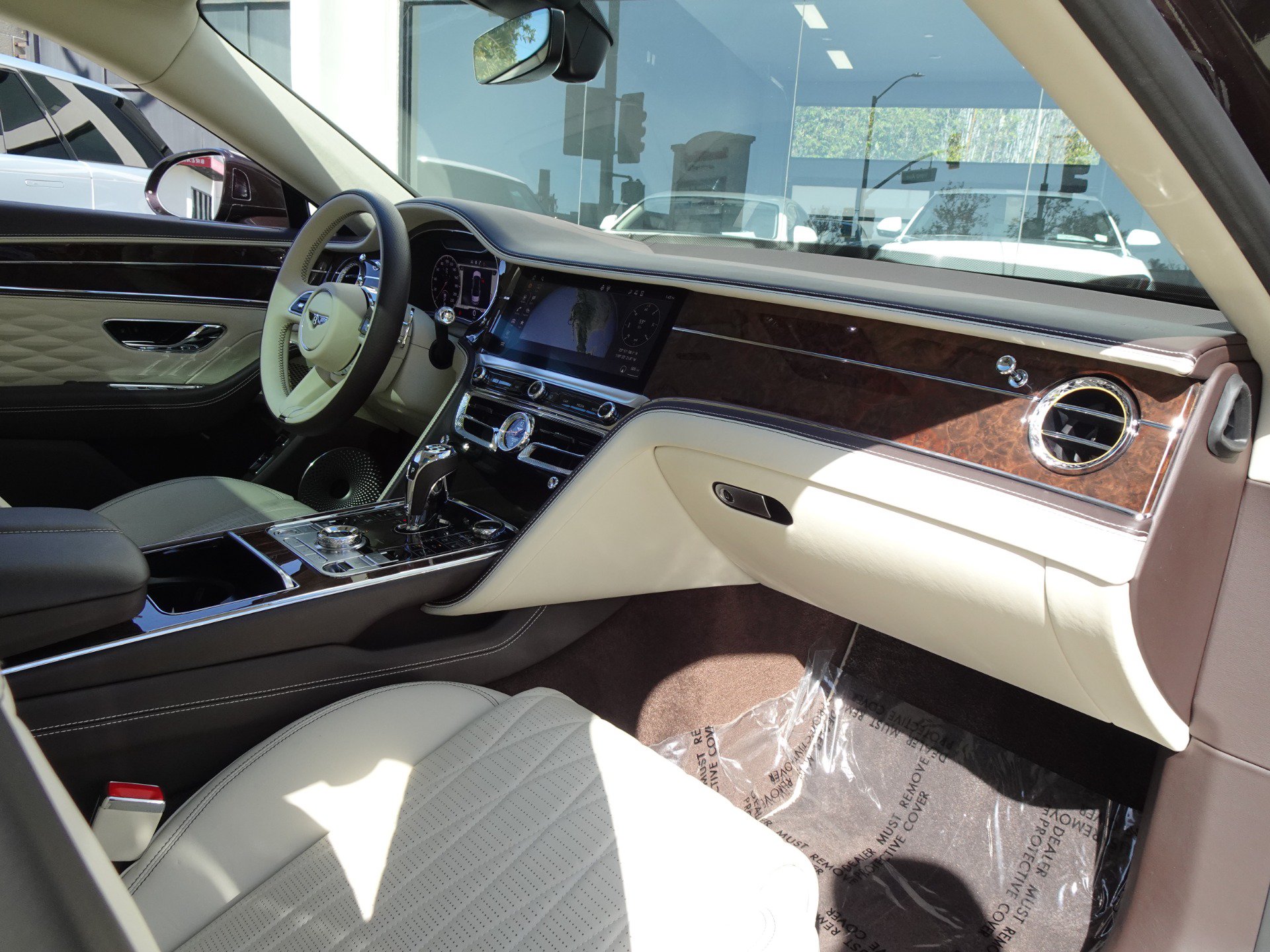 Used 2021 Bentley Flying Spur W12 AWD/4WD image 21