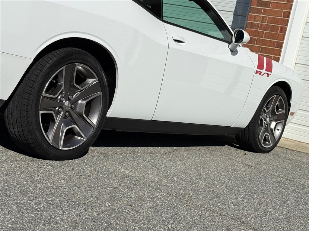 Used 2012 Dodge Challenger R/T RWD image 38