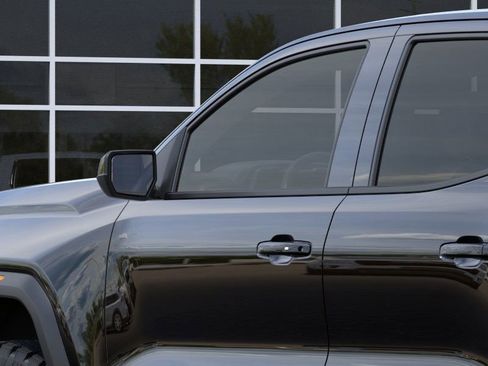 New 2026 GMC Canyon Elevation w/ Convenience Package image 13