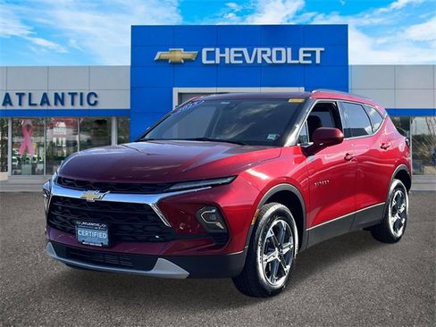 Certified 2025 Chevrolet Blazer LT w/ Convenience Package image 4