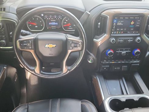Used 2023 Chevrolet Silverado 2500 High Country w/ Z71 Off-Road Package AWD/4WD image 11