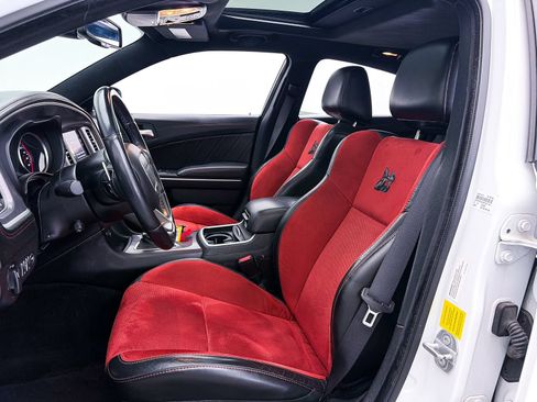 Used 2023 Dodge Charger Scat Pack RWD image 18