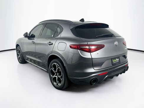 Used 2023 Alfa Romeo Stelvio Veloce AWD/4WD image 5
