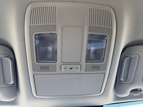 Used 2025 MAZDA CX-5 AWD 2.5 S w/ Preferred Package image 25