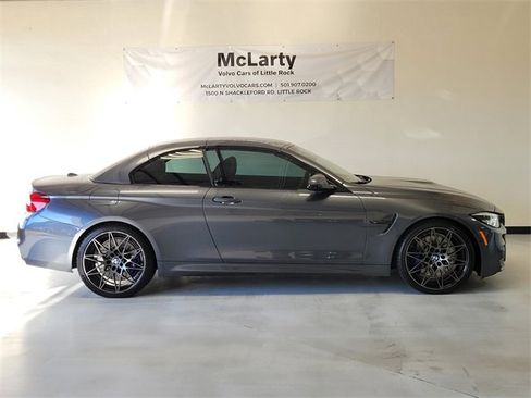 Used 2020 BMW M4 Convertible w/ Competition Package image 2