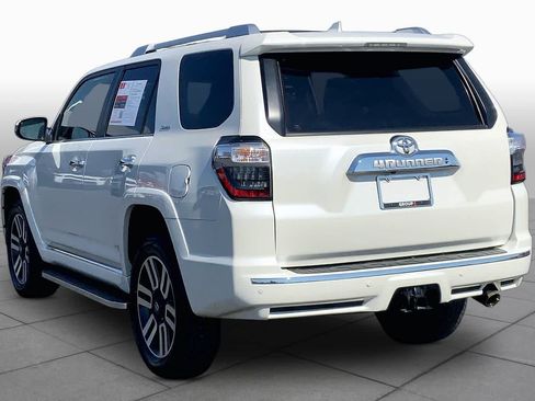 Used 2022 Toyota 4Runner Limited AWD/4WD image 12