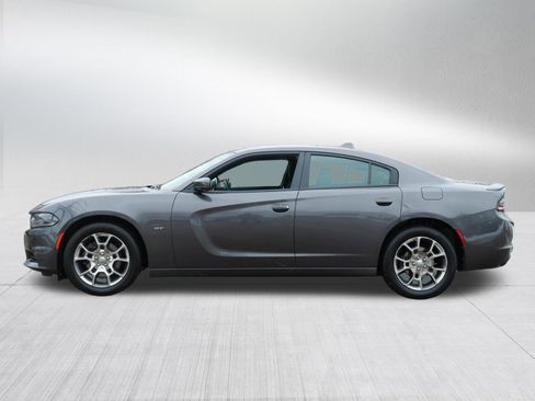 Used 2018 Dodge Charger GT image 4