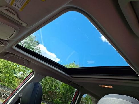 Used 2019 Subaru Forester Touring AWD/4WD image 15