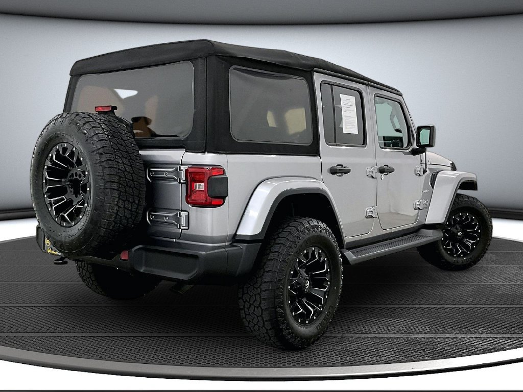 Used 2019 Jeep Wrangler Unlimited Sahara AWD/4WD image 6