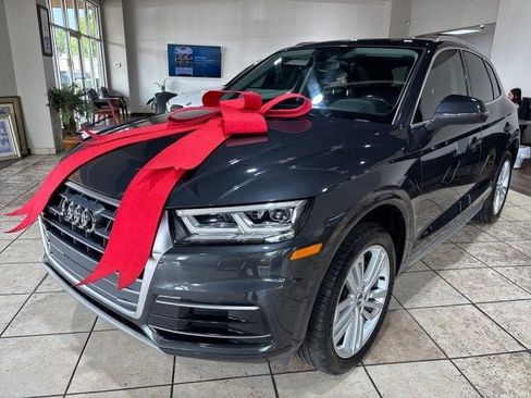 Used 2018 Audi Q5 2.0T Premium Plus w/ Premium Plus Package image 3