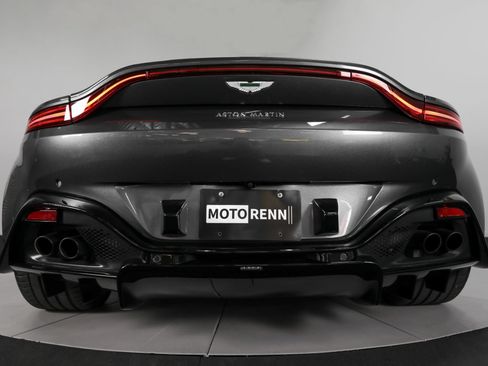 Used 2019 Aston Martin V8 Vantage Coupe RWD image 23
