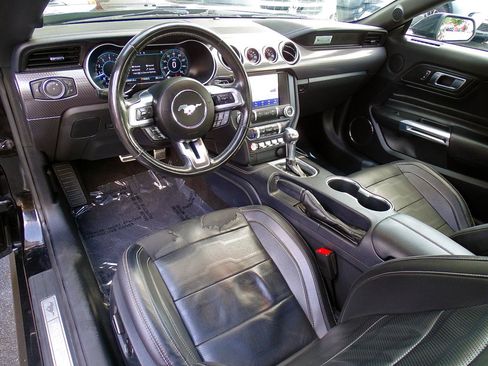 Used 2019 Ford Mustang GT Premium w/ GT Performance Package RWD image 23