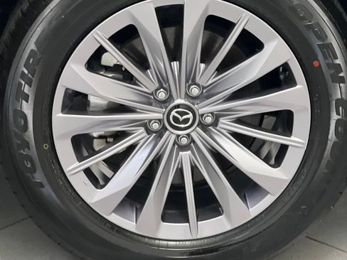 Used 2025 MAZDA CX-90 3.3 Turbo w/ Preferred Package AWD/4WD image 82