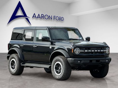 New 2026 Ford Bronco Outer Banks w/ Sasquatch Package image 7