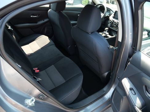 Used 2020 Nissan Sentra SV FWD image 21