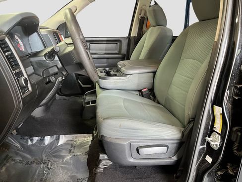 Used 2020 RAM 1500 Tradesman w/ Chrome Plus Package AWD/4WD image 19