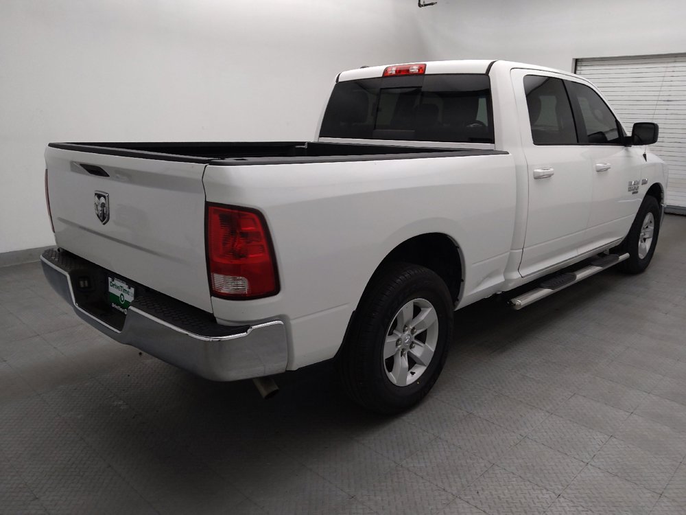 Used 2020 RAM 1500 Classic SLT RWD image 9