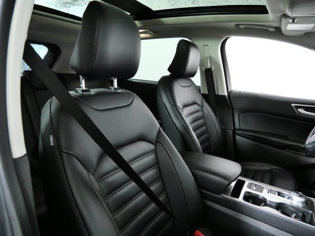 Certified 2024 Ford Edge SEL w/ Convenience Package AWD/4WD image 11