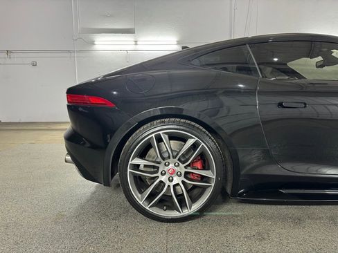 Used 2017 Jaguar F-TYPE R image 7