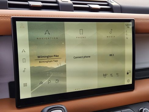 Certified 2024 Land Rover Defender 130 S image 22