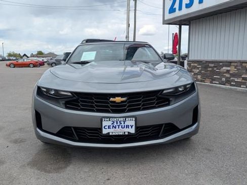 Used 2023 Chevrolet Camaro LT RWD image 2