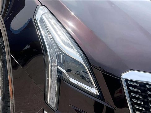 Used 2020 Cadillac XT5 Premium Luxury FWD image 28