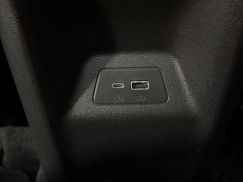 Used 2024 Buick Envision Preferred AWD/4WD image 12