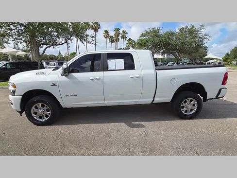 Used 2023 RAM 2500 Laramie AWD/4WD image 59
