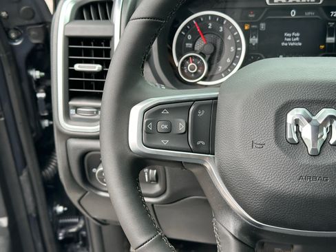 New 2026 RAM 2500 Big Horn AWD/4WD image 13