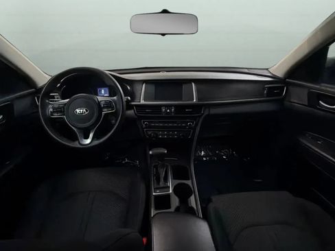 Used 2018 Kia Optima LX FWD image 10