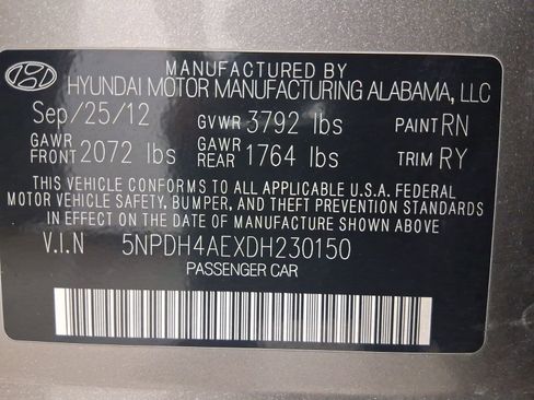 Used 2013 Hyundai Elantra Limited image 28