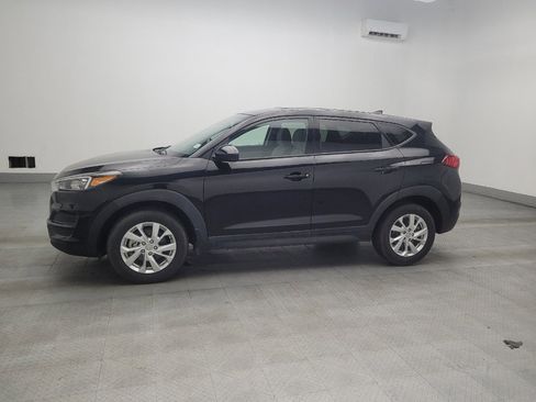Used 2020 Hyundai Tucson SE image 2