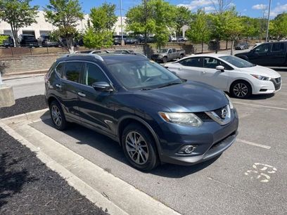 Used 2015 Nissan Rogue SL w/ SL Premium Package