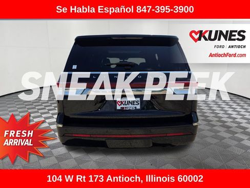 Used 2024 Lincoln Navigator Reserve w/ Equipment Group 201A AWD/4WD image 7